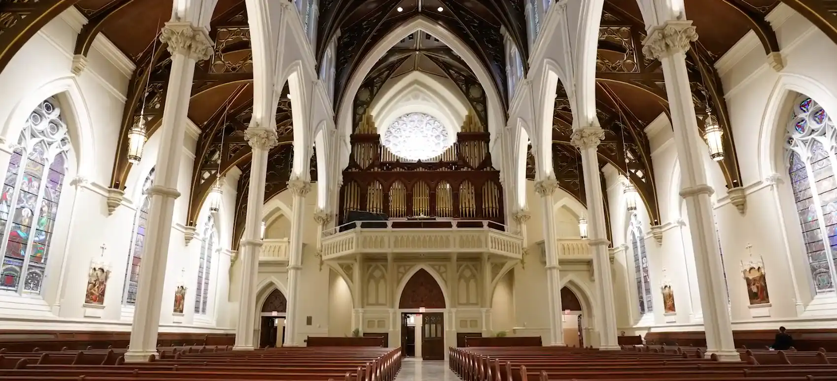 Boston Cathedral of the Holy Cross Innovox - Experience The Sound Of True Engagement